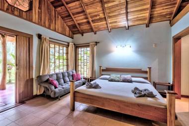 El Nido Pool & Garden Lodge