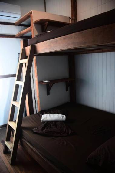 Playa 506 Beachfront Hostel