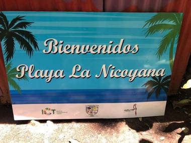 Donde Familia Manito