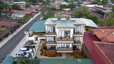 La Fortuna Suites Lodge