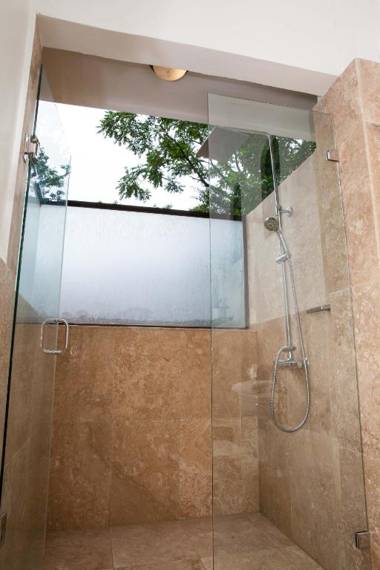 Tifakara Boutique Hotel & Birding Oasis