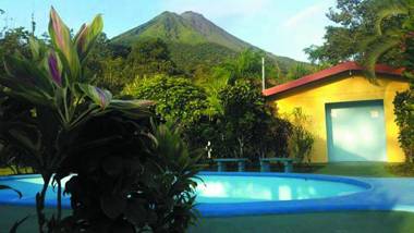 Loma Real Hotel & Hotsprings