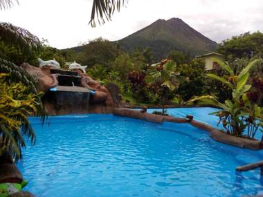 Hotel & Hot Springs Sueño Dorado