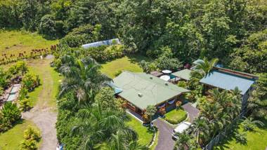 Cabañas Río Escondido en La Fortuna