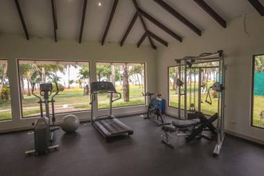 Sunset del Mar Beach Resort