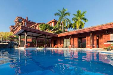 Garden View Luxury Condo Reserva Conchal A23