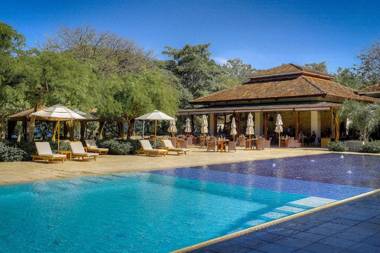 Garden View Luxury Condo Reserva Conchal A24