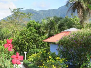 Sueño Río Celeste B&B