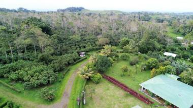 Finca Amistad Cacao Lodge