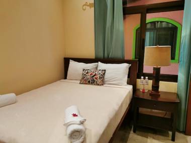 One Bedroom Villa on 20 Acres of Nature! "Bird Paradise"