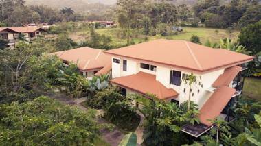 Casa Luna Hotel & Spa