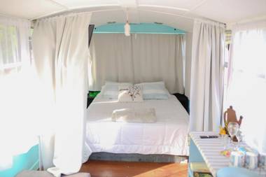 Dreamcatcher House Bus Experience