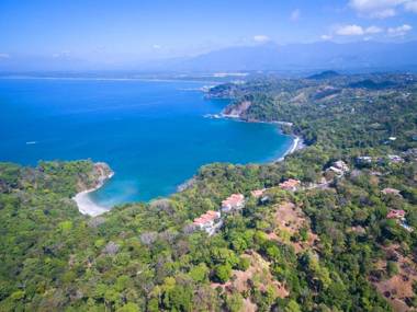 Shana by the Beach Manuel Antonio