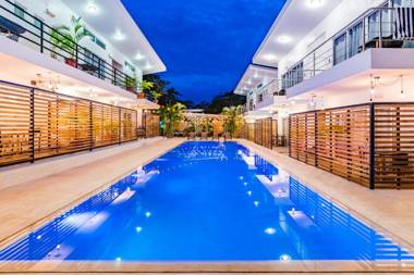 In the Shade Hotel - Coworking - 300Mbit - Adults Only