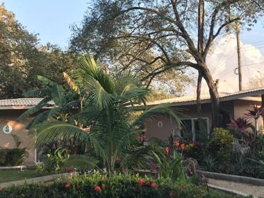 Tee-K Lodge Tamarindo