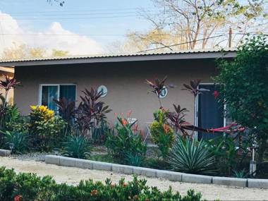 Tee-K Lodge Tamarindo