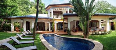 Blue Jewel Oceanfront Private Villa