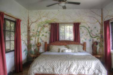 Gingerbread Restaurant & Hotel