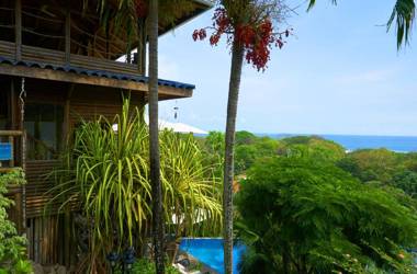 Horizon Hotel & Yoga center