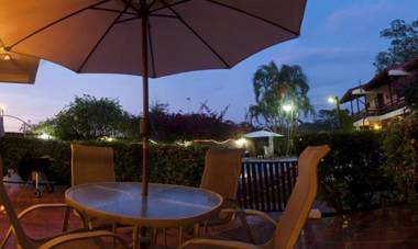 Rio Copey 2 near the beach in Jaco