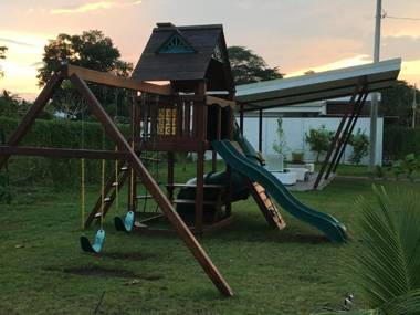 HERMOSO CONDOMINIO LAPA LIVING EN JACO