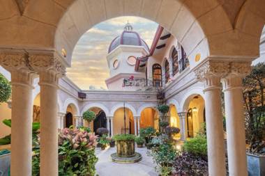 Villa Firenze Costa Rica. All inclusive luxury