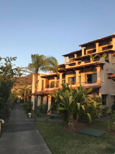 Coco Sunset Hills #52