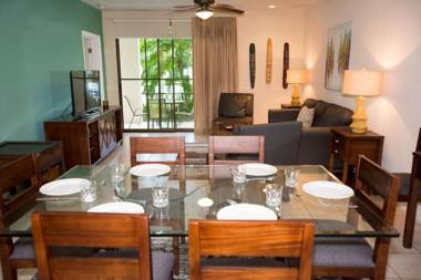 Ground-floor unit with terrace with direct acces to pool in Coco