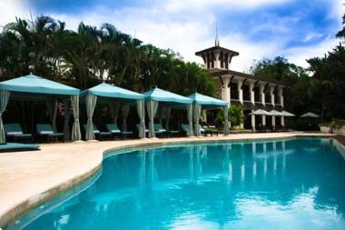 Pacifico L-1308 Coco Big 1-Bedroom Near Pool