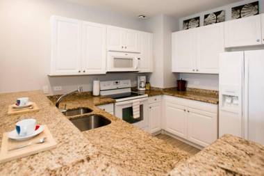 Minimalist and modern design on 2nd floor in Coco with garden-view balcony