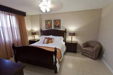 Gorgeously decorated 3rd-floor unit with ocean view at Pacifico in Coco