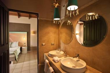 Cala Luna Boutique Hotel & Villas