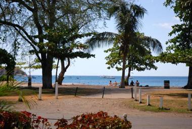 Hotel M&M Beach House