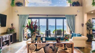 Stunning beachfront Flamingo mansion with incomparable ocean setting