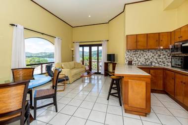 Birds-eye view of the ocean in nicely priced unit on top floor in Flamingo