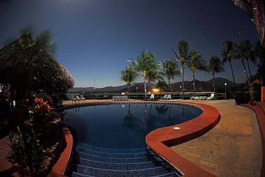 Flamingo Marina Hotel