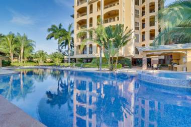 Peninsula 64 Penthouse