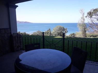 Oceanica Resort Flamingo