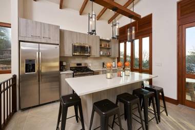 CASA ALOUATTA GUEST HOUSE