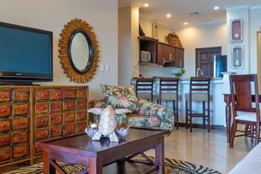 Ocean View Luxury Condo at Flamingo Towers