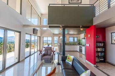 Big ultramodern hillside home with private pool and endless ocean views