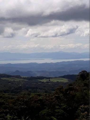 Casa de Montaña Tica Linda