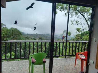 Casa de Montaña Tica Linda