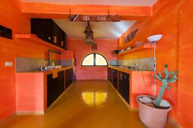 Surfactivity Guest House