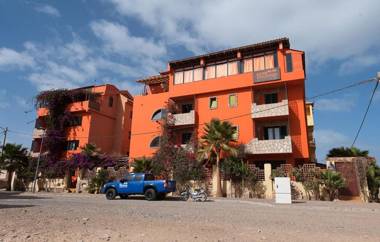 Surfactivity Guest House