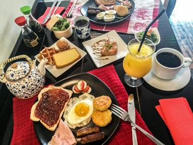 City Suites & Beach Hotel