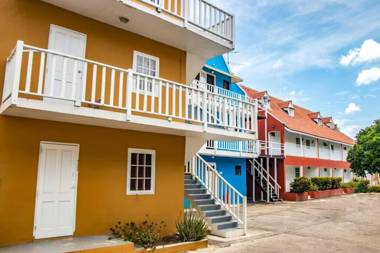 CityLife Apartments in historic Willemstad - 1 bedroom apartment - M
