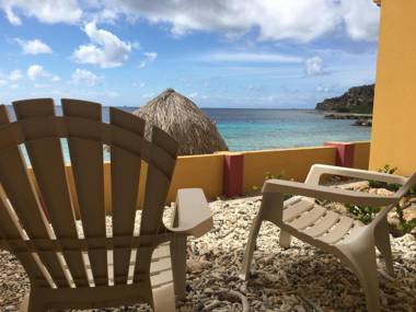 Palapa Beach Resort Curacao