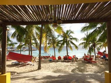 Blue Bay Beach Villas & Apartments