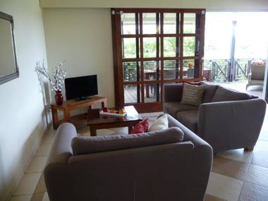 Blue Bay Beach Villa at Pool and Golfcourse